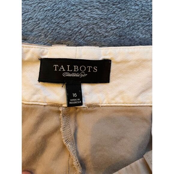 Talbots Women's Khaki Chino Shorts Size 16 Casual Summer Wear - Picture 9 of 10